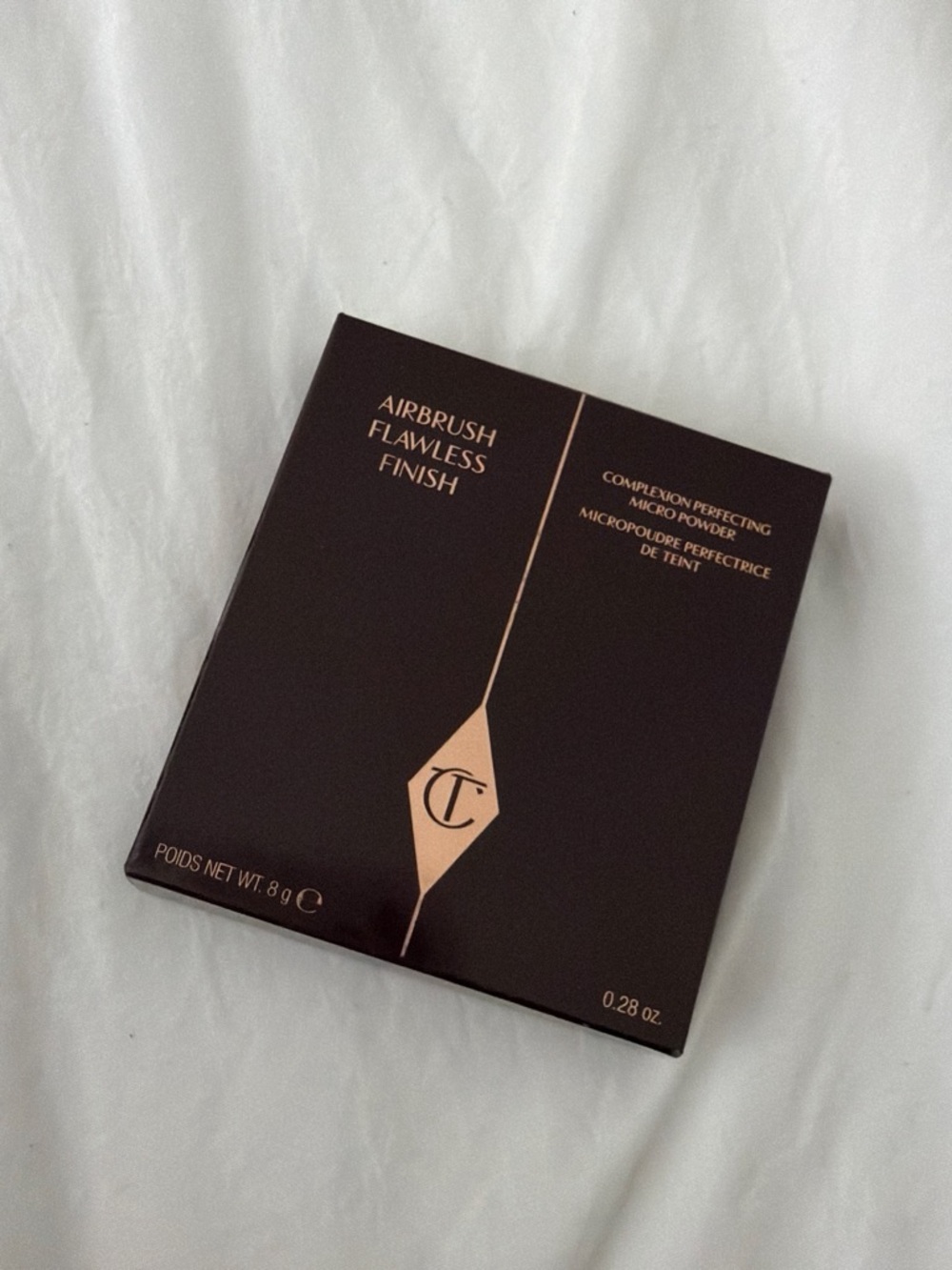 Charlotte Tilbury Airbrush Flawless Finish Powder - medium